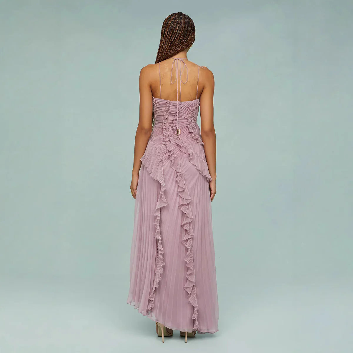 Lila – La robe lilas chuchotante